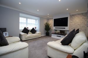 Living Room- click for photo gallery